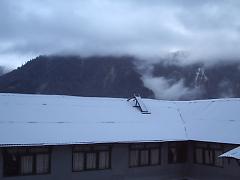 �������猩��R