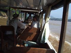 �{�[�g�̒�