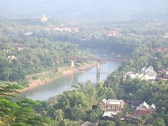 �v�[�V�[�̋u����̉��]