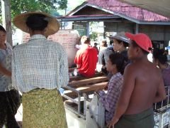 �g���b�N�̉ב�